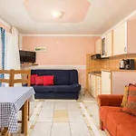 Гостевой дом Apartments Manda Фажана