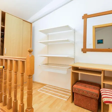 Apartments Manda Гостевой дом Фажана
