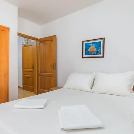 Гостевой дом Apartments Manda