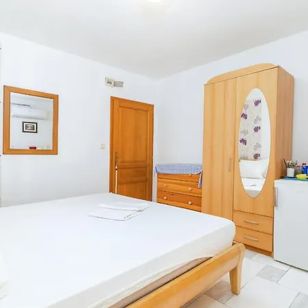 Apartments Manda