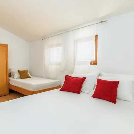 Apartments Manda Фажана